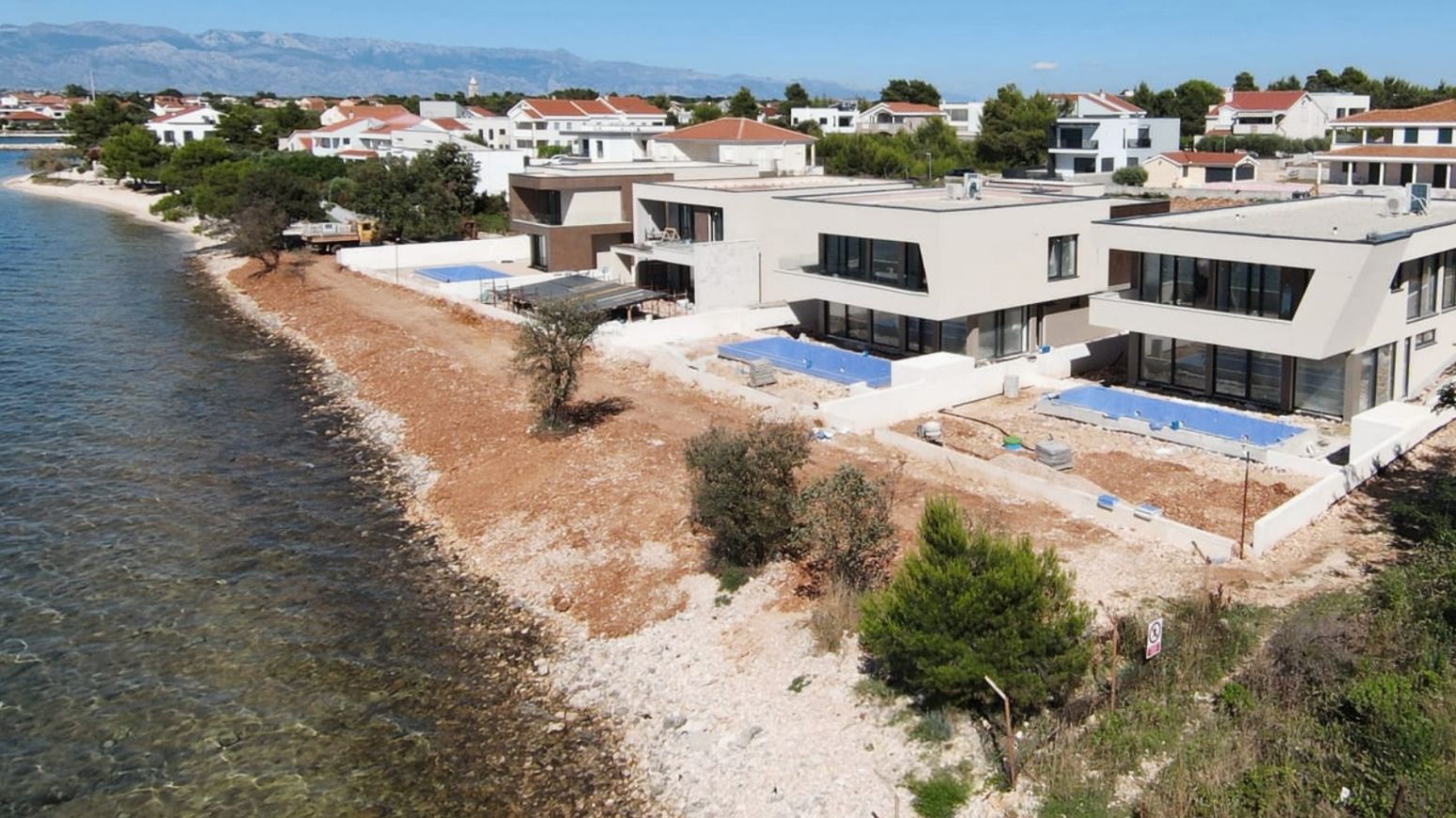 croatia homes  villen zaton nin