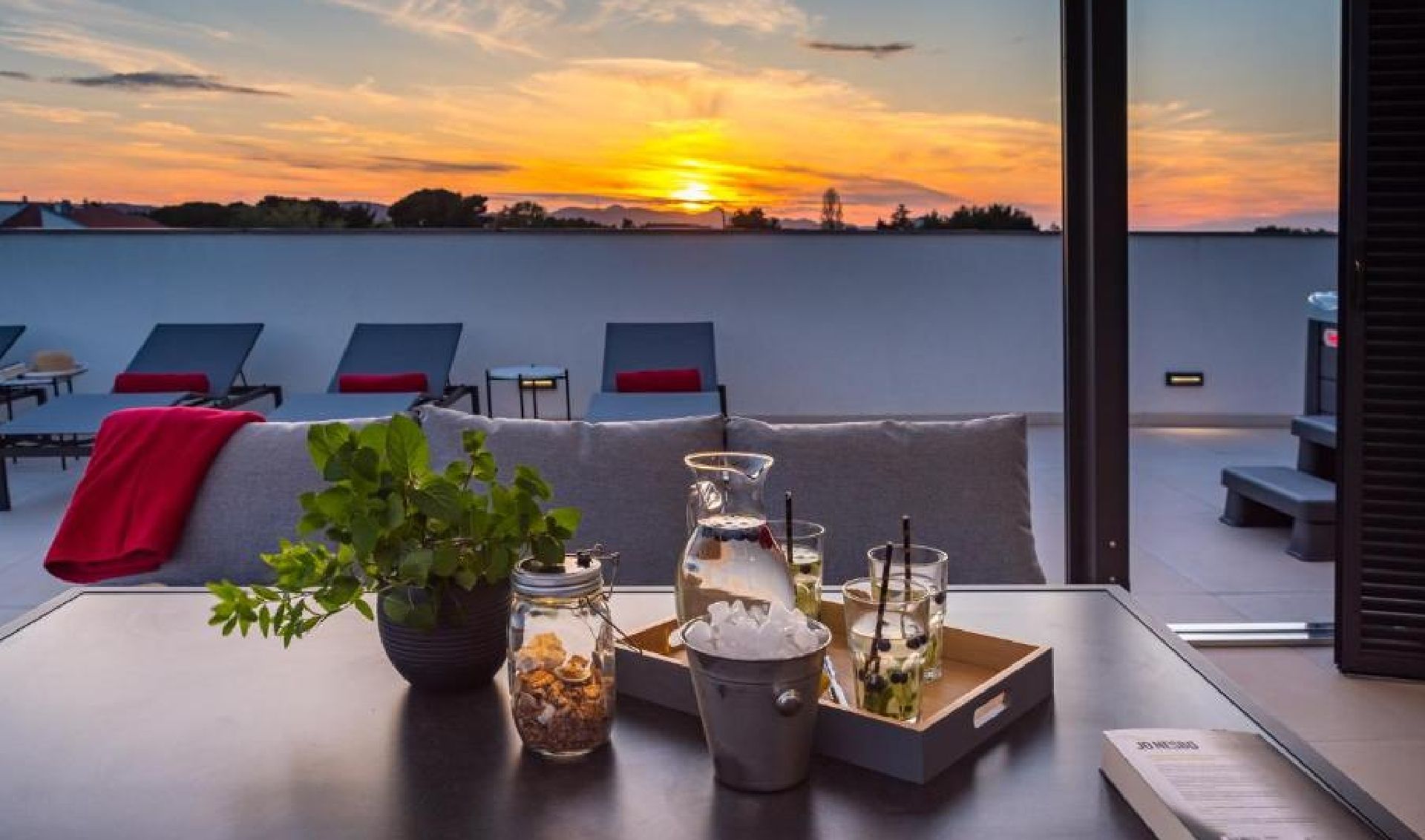 penthouse sukusan ausblick